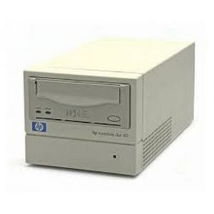 C5684-10500 HP DDS4 20-40GB External SCSI DAT Drive - Image 1